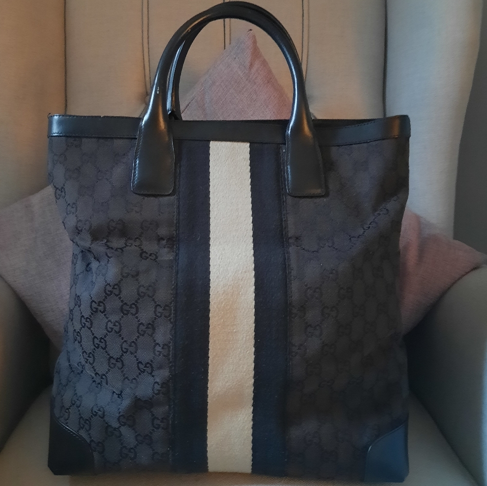 Gucci large tote